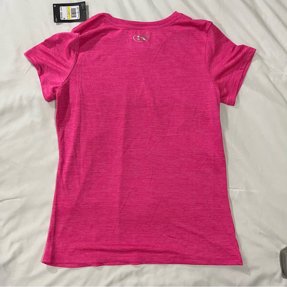Under Armour Lot of 2 Loose Heatgear Size M Medium T-Shirts NWT-Pink & Gray - Picture 10 of 14